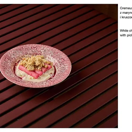 Elite Old Town Center Premium